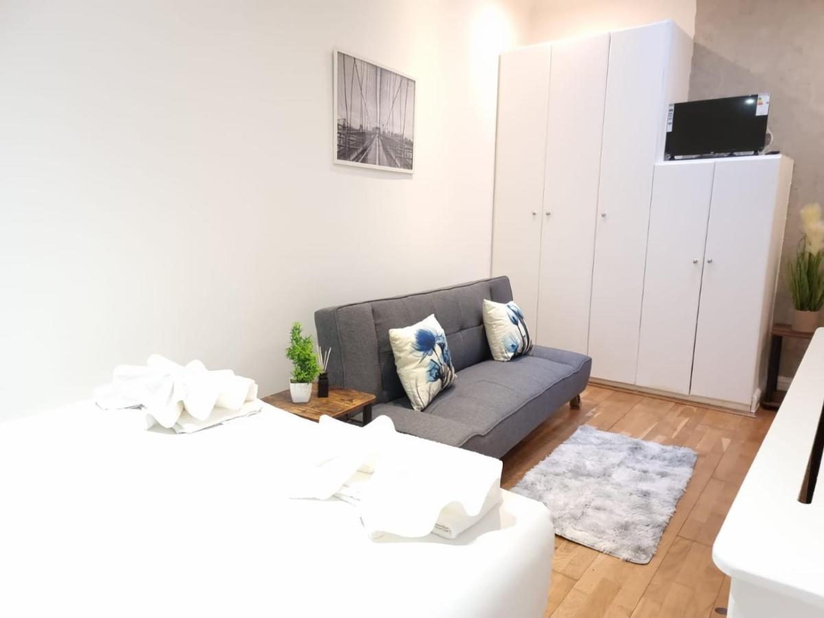 F1-Basement Studio Fits 3 Near Paddington London Exterior photo